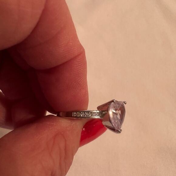 HEART RING - 18K White Gold Plated over .925 Sterling Silver. Simulated Size 7 - Picture 2 of 6